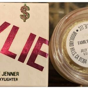 Kylie Jelly Highlighter Pot - Shimmery Gold